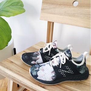 New Balance Cruz Graphic Mesh Sneakers